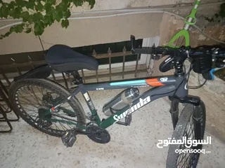  1 بسكليت جنط 24 مستعمل شهر بحالة الوكالة