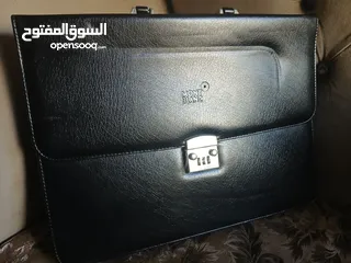  3 حقيبه يد فاخره ماركه مونت بلانك الشهيره.   dial look mont blank breifcase جديده لم تستعمل
