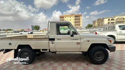  6 Landcruiser pick up