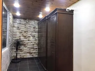  11 شقه للبيع مفروشه مقسمه 3 ستوديوهات مفروشه ومؤجره 600 د شهري