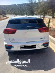  8 2022  كهرباKia niro