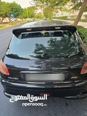  8 بيجو 206 بحالة ممتازة للبيع