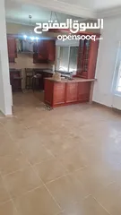  5 شقه مفروشه للإيجار اسبوعي او شهري بموقع متميز وتشطيبات سوبر ديلوكس