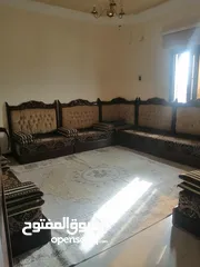  17 شقه لايجار بالحشان سوق الجمعه تشطيب حديث