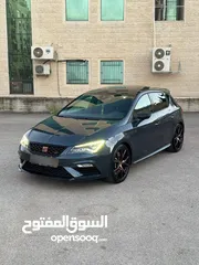  5 انظف كوبرا في الضفة - سعر مغري جدا - ستاندرد جميع إضافاتها اصل الشركة - كيت كاربون من الشركة كامل