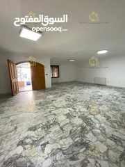  5 فيلا للايجار .. يوجد خيارات اخرى Villa for rent.. other options available / V152