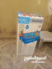  1 مسبح مستعمل لمده شهر فقط استعمال خفيف