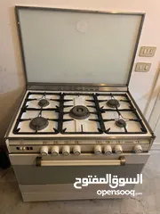  3 غاز إيطالي نوع جليم غاز مميز جدا مع فرت تيفال قياس 90 سم بحالة الوكالة للبيع بالسعر مميز جدا