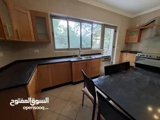  13 شقة شبه مفروشة للإيجار  ( Property 42944 )-174869814