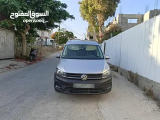 8 كادي 2017 مبطنه الماني 6+1 فحص شركه بسعر حرق 73000 ألف نقدا بدل وارد منبدل ماتور 2000