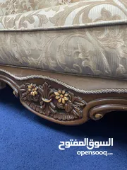  3 طقم كنب فاخر للبيع بداعي السفر