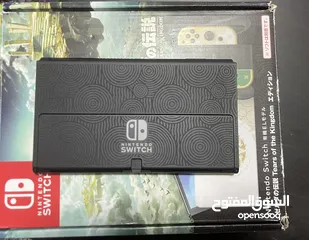  3 Nintendo Switch OLED - Zelda TOTK edition (used like new) + 3 games