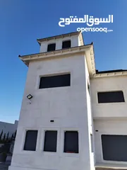  1 مزروعة مميزة محاذية للحرش مرتفعة وكاشفة