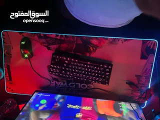  3 Mouse pad rgb للبيع استعمال يوم واحد بس