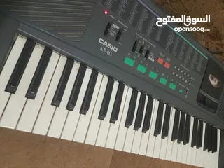  4 بيانو CASIO للبيع