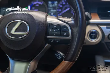  4 Lexus Es300h 2017