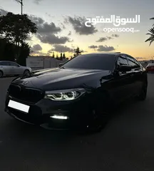  2 BMW 530e M Kit (M performance) 2018 السيارة وارد الشركة  المحرك : 2000 سي سي  4 سلندر توين تيربو  ‏