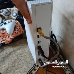  1 إكس بوكس سيريس اس الجهاز مستعمل شهرين فقط ومافيه إشي بس حاب أبدل على بلايستيشن 5 سليم