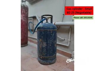  2 GAS CYLINDER - BIG