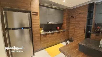  4 شقة مفروشة للايجار في عبدون  ( Property 37612 )