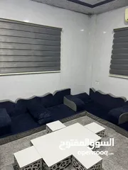  1 فرشات مع طاولات وبرادي زيبرا