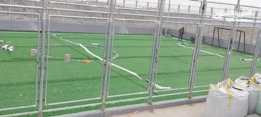  1 انشاء الملاعب بالنجيل الصناعي