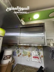  3 اعلان بيع عده محل عصائر