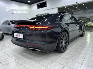  4 2017 PORSCHE PANAMERA