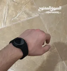  8 ساعة سودا بالكامل عقارب استعمال خفيف جدا للبيع بسعر جيد
