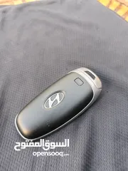  4 مفتاح هيونداي توسان 2023 مستعمل نظيف