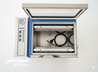  3 ماكينة تفريغ هواء وتغليف (Vacuum Packaging Machine) – نوع غرفة/تشامبر