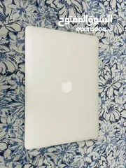  1 MacBook Air