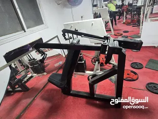  21 نادي رياضي كامل للبيع