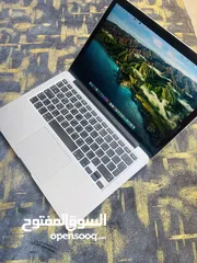  8 Apple MacBook Pro 2015
