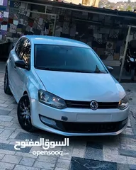  2 فلوكس فاجن — بولو 2017