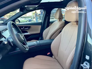  22 مرسيدس E200 غرافيت 2024 بانوراما ميموري كاميرات فرش كميل بحالة الزيرو عداد 6 الف كيلومتر فقط!!!