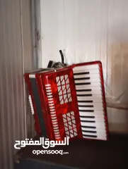  1 سبيكرا ت مستعمله ونظيفه وشغالة