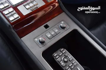  4 Lexus LS600hL Hybrid 2008