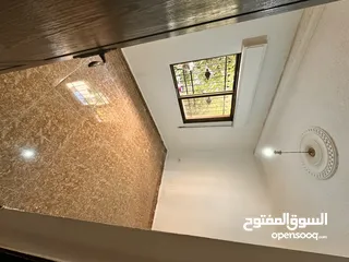  3 شقة للبيع في جبل الزهور الاسكانات خلف مسجد خليل السالم