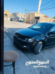  4 فلوكس فاغن بولو 2017
