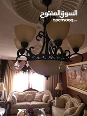  2 ثريات عظم فخمات