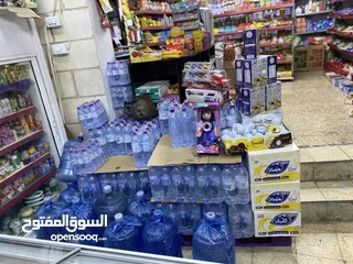  6 سوبر ماركت للبيع