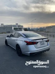  1 Altima sr 2019