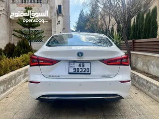  4 ايدو بلس جمرك جديد بحالة الوكاله