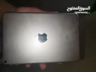  2 ايباد6مع لعبه ببجي اموره طيبه وبحاله ممتازه