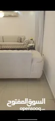  3 شقه بموقع متميز