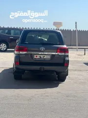  8 للبيع TOYOTA LAND CRUISER GX-R V6 الموديل : 2021