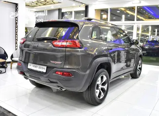  17 Jeep Cherokee TrailHawk ( 2014 Model ) in Grey Color GCC Specs