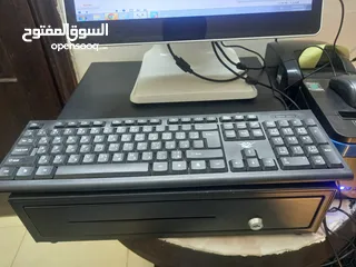  4 شاشه كاش لمس مع برنامج نقطه بيع