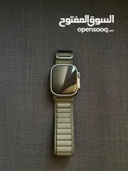  1 Apple watch ultra 2